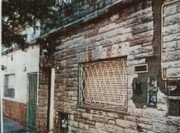 Casa · 140m² · 5 Ambientes · Casa en San Justo
