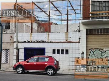 Local comercial · 283m² · 10 Ambientes · Local Comercial con Divisiones - 3 Baños - Ideal Profesional / Deposito - Lomas del Mirador