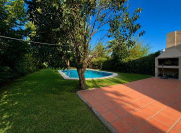 Casa · 78m² · 3 Ambientes · Venta Casa Roldan Urbana 2 Dorm. Pileta