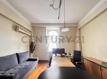 Departamento · 72m² · 4 Ambientes · Alquiler Departamento de Estilo 4 Ambientes | Apto Profesional o Vivienda | Tribunales