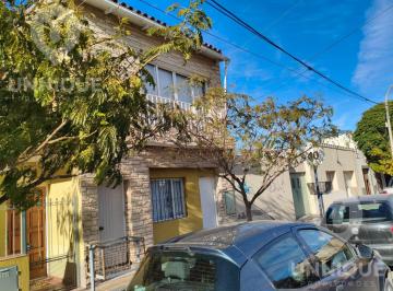 Departamento · 90m² · 3 Ambientes · Alquiler Casa 2 Dorm. Centro de Neuquén