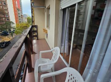 Imagen1 · 3 Ambientes a La Calle, con Balcón Corrido y Cochera Fija en La Perla!