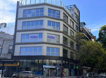 Oficina comercial · 588m² · 1 Ambiente · Oficina en Belgrano Olleros y Cabildo Pisos 294 m²