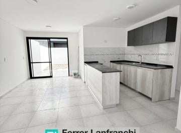 PH · 125m² · 6 Ambientes · 1 Cochera · Duplex en Venta en Cuesta de Manantiales