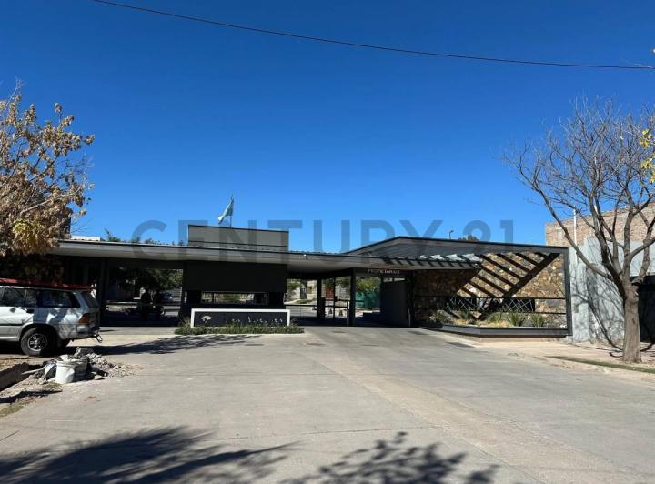 Terreno · 300m²
