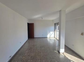 Departamento · 70m² · 2 Ambientes · Departamento Alquiler Nueva Córdoba, 3 Domritorios, Balcones, Externo.