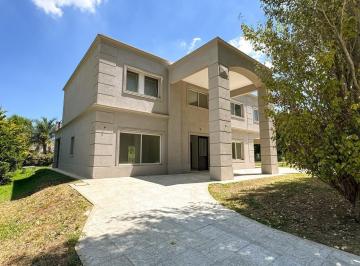 Casa · 267m² · 4 Ambientes · 3 Cocheras · Casa en Venta a Estrenar en La Reserva Cardales