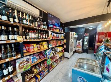 Local comercial · 44m² · Local Excelente Estado, Sobre Av Independencia