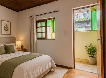 PH de 2 ambientes, San Cristobal · Venta PH Dos Habitaciones con Patio/lavadero. Saavedra 900. San Cristóbal