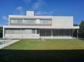 Casa · 462m² · 4 Dormitorios · Córdoba - Villa Allende - San Isidro - Mza 12 Sobre Boulevard