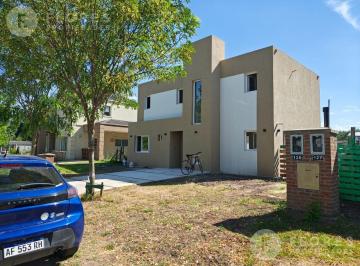 Casa · 146m² · 5 Ambientes · 2 Cocheras · Casa en Venta, 5 Ambientes, 3 Dorm., 2 Baños, Barrio San Pablo, Derqui, Pilar