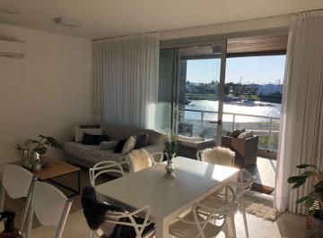 Departamento · 77m² · 3 Ambientes · 1 Cochera · Departamento en Venta, 3 Ambientes en Acqua Rio, con Vista Panorámica y Parrilla