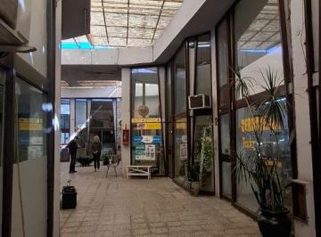 Local comercial de 2 ambientes, Córdoba · Alquiler Local Galeria Pigalle Av Rafael Nuñez 4669