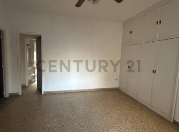 Departamento · 60m² · 2 Ambientes · 57 Entre 11 y 12. Departamento de 2 Habitaciones en Venta La Plata