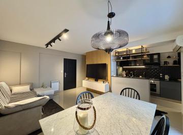 Departamento · 85m² · 4 Ambientes · 1 Cochera · Departamento en Pichincha