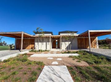 Casa · 309m² · 6 Ambientes · 4 Cocheras · Casa en Venta a Estrenar | Milord Sobre El Polo | Pilará