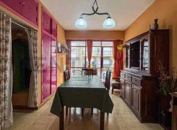 Departamento · 75m² · 3 Ambientes · 1 Cochera · Venta Departamento 3 Ambientes Al Frente Centro