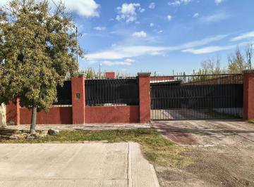 Casa · 162m² · 6 Ambientes · 3 Cocheras · Venta de Casa con Departamento en Barrio Aires Andinos Guaymallen con Tour Virtual