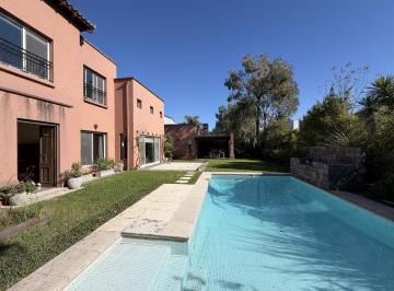 Casa · 720m² · 4 Ambientes · Casa en Alquiler en Nordelta, Las Glorietas