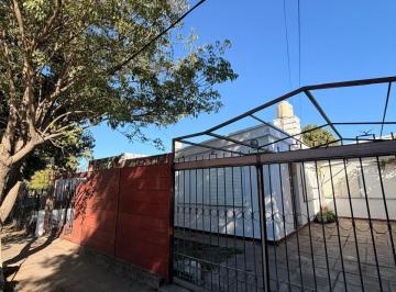 Foto · Alquiler Casa 3 Dorm. con Pileta - a Mtrs del Paseo Libertad