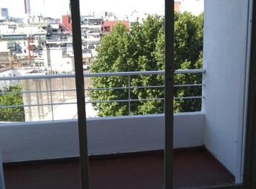Departamento de 2 ambientes, Recoleta · Muy Lindo y Super Luminoso Depto. de 2 Amb con Balcón y Lavadero, Exc Ubicacion