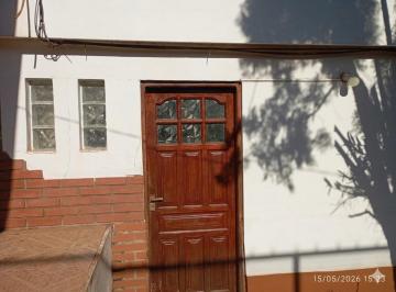 Departamento · 50m² · 2 Ambientes · 1 Cochera · (A398) Alquilo Dúplex en B° Miguel Lanús