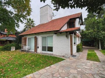 Casa de 4 ambientes, Berazategui · Casa 4 Ambientes en Venta en El Pato Country Club