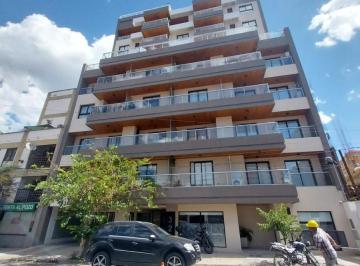 Departamento · 50m² · 3 Ambientes · 1 Cochera · Alquiler de Departamento de 1 Dorm. en Ameghino Al 300, Salta Capital