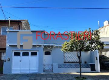 Casa · 125m² · 4 Ambientes · Casa en Venta de 4 Ambientes en Victoria