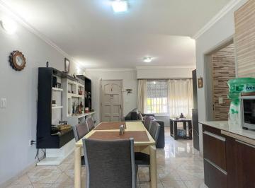 PH · 118m² · 3 Ambientes · 1 Cochera · Venta Casa PH 3 Ambientes en Los Acantilados con Parque
