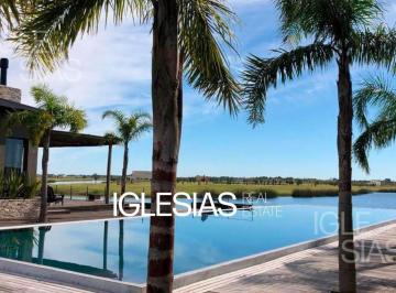 Terreno · 946m² · Terreno en Venta, Al Lago en El Naudir, Escobar