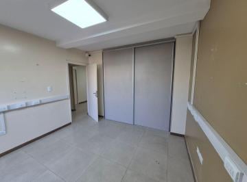 Consultorio de 5 ambientes, Godoy Cruz · Alquilo Consultorios y Oficinas Excelentes