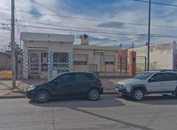Depósito de 5 ambientes, Comodoro Rivadavia · Local + Galpon + Casa + Espacio Cocheras