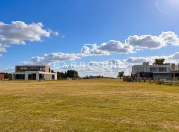 Terreno · 1384m² · Lote de 1384 m² Sector Golf 4 en Venta en La Providencia Resort & Country Club, Canning