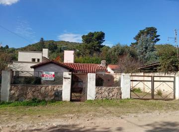 Casa de 5 ambientes, La Cumbre · Cedrón – Bº Golf, La Cumbre