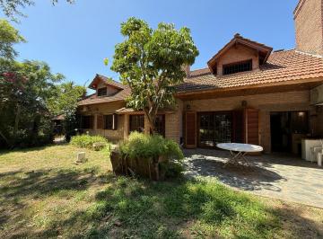 Casa · 1315m² · 6 Ambientes · 6 Cocheras · Casa Oficina Lotes en Venta en Jose C. Paz, Gba.