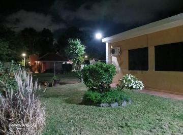 Casa · 174m² · 8 Ambientes · 1 Cochera · Venta Casa de 837 m en Atlantida Sur