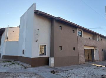Casa de 5 ambientes, San Francisco del Monte · Venta Duolex 3 Dorm. Barrio Solares de Urquiza