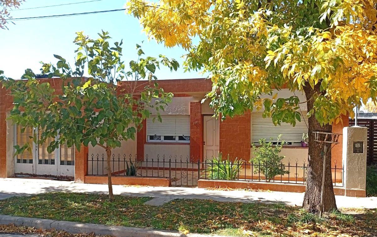 Hipólito Yrigoyen 183