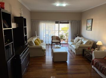 Departamento · 132m² · 4 Ambientes · 1 Cochera · Df948 - Departamento Céntrico - 3 Dorm. - Edificio Bolivar