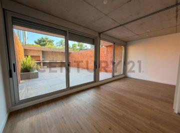 Departamento · 44m² · 2 Ambientes · 1 Cochera · Venta Apartamento Estrenar Punta Gorda. 1 Dormitorio, Patio Divino, Garage/box