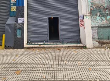 Local comercial · 68m² · Local Comercial en Alquiler - 1 Baño - Almagro