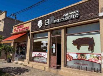 Local comercial · 109m² · Inversion - Lote Sobre Av Brasil con 2 Locales