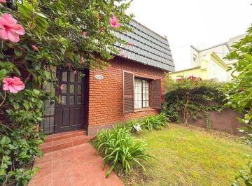 Casa · 166m² · 4 Ambientes · 1 Cochera · Venta Casa Tres Dorm. Semicentro Tandil