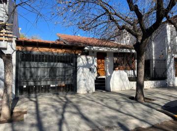 Casa · 350m² · 6 Ambientes · 2 Cocheras · Venta Casa en Lujan de Cuyo