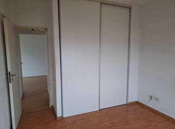 Departamento · 63m² · 3 Ambientes · Departamento en Alquiler - 2 Dorm. 2 Baños - Barracas