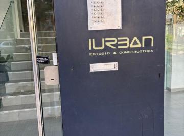Departamento de 2 ambientes, La Plata · Alquiler 1 Dormitorio con Cochera Cubierta en Edificio de Categoría con Amenities