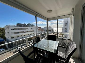 Departamento · 79m² · 4 Ambientes · 1 Cochera · Alquiler Anual 3 Dorm. Garaje Peninsula