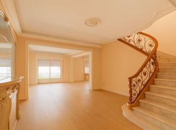Departamento · 195m² · 7 Ambientes · 4 Cocheras · Prado Apartamento Dúplex de 3 Dorm. + 4 Gge