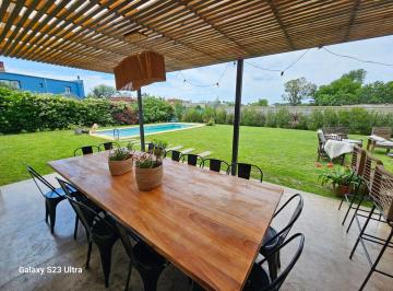 Casa · 225m² · 6 Ambientes · 2 Cocheras · Venta Casa 6 Amb San Matias Area 3